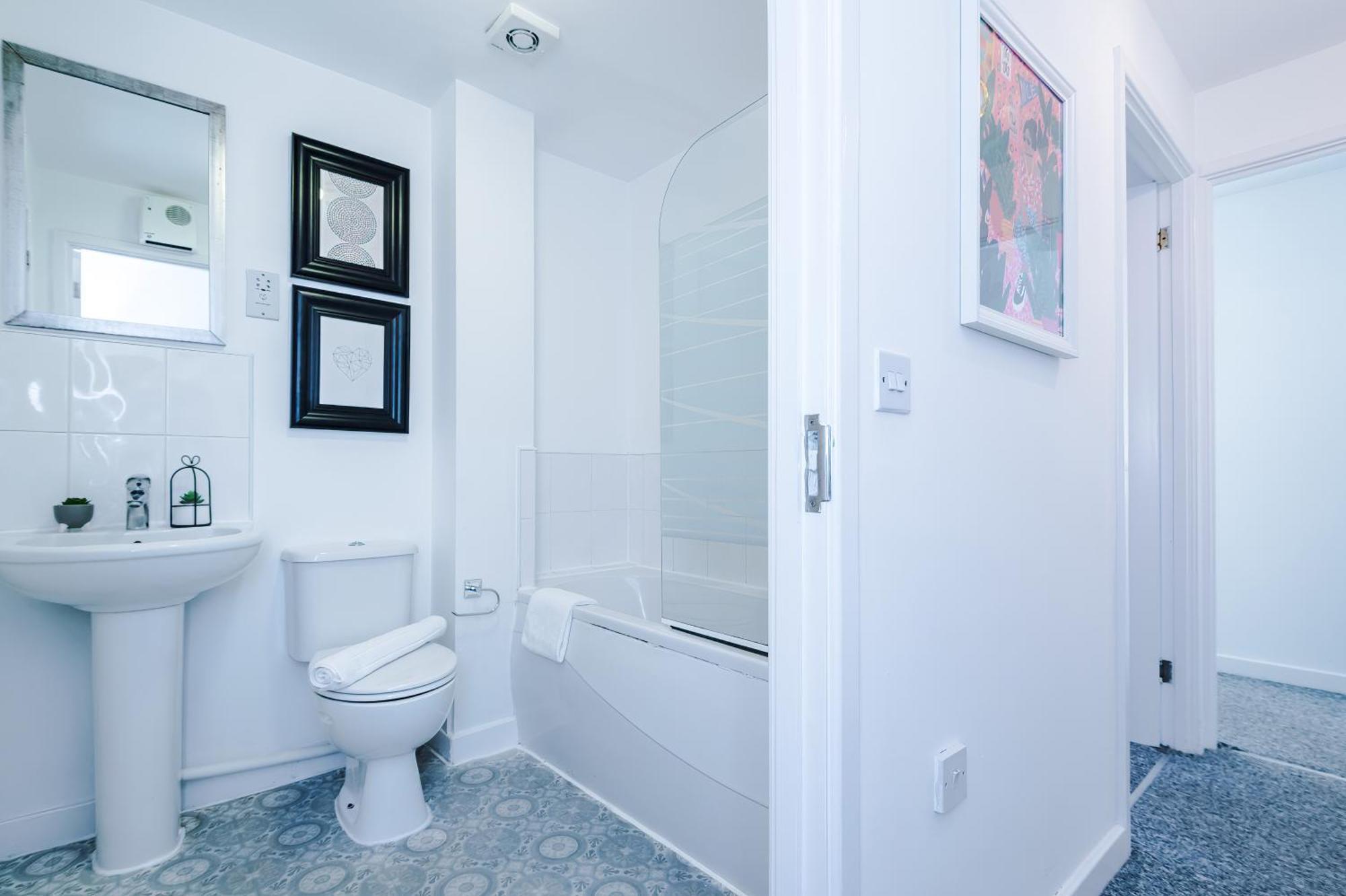 The Consort Serviced Apartment コヴェントリー エクステリア 写真